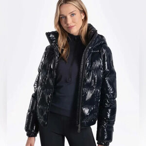 Lole Le Everly puffer coat excellent condition. Labeled XXS but fits like XS